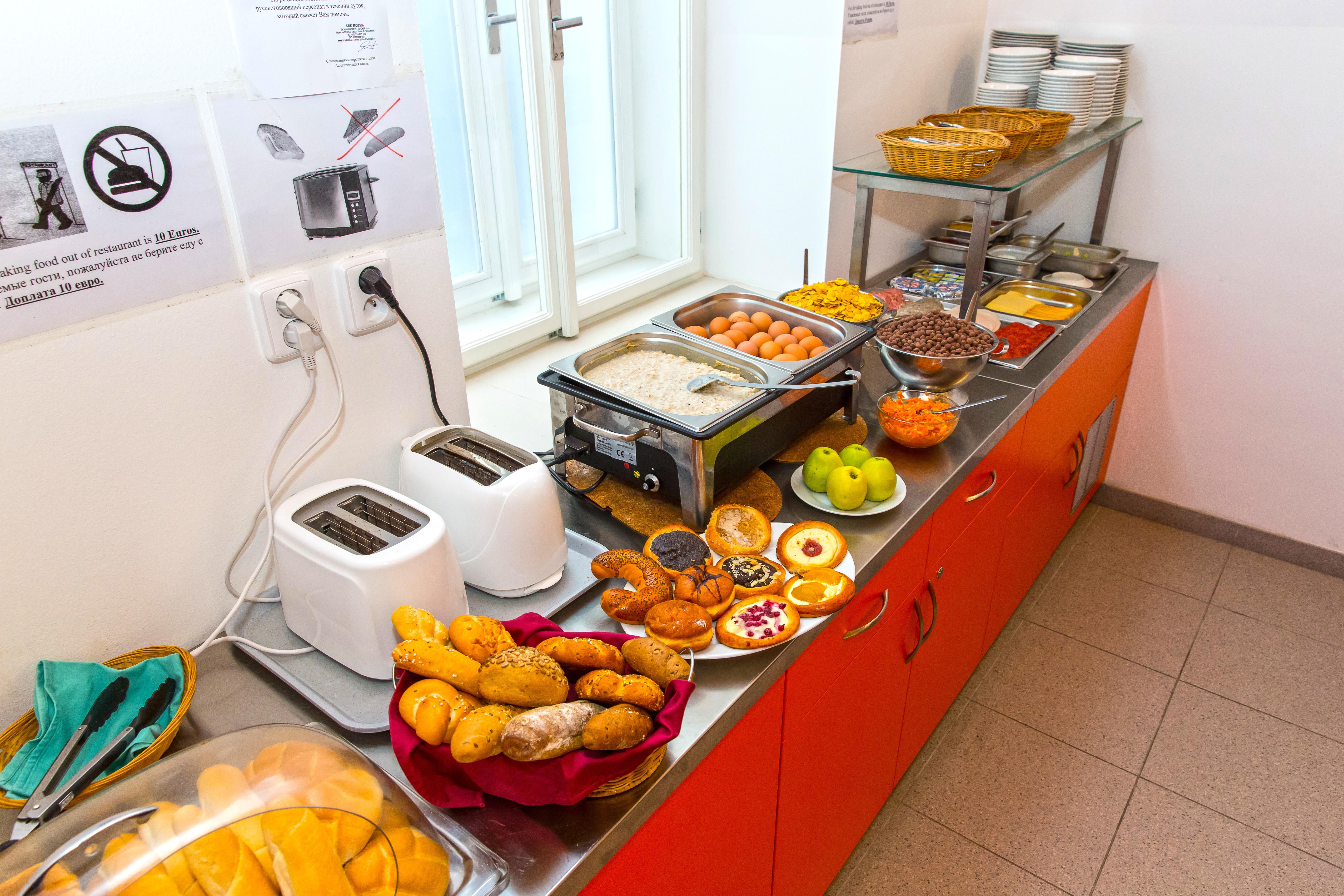 Abe Hotel Praha Bagian luar foto